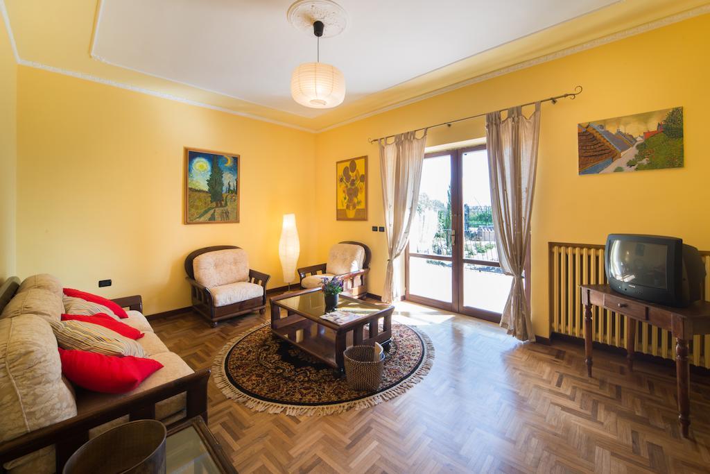 Villa Casina Pian Di Monetto Montefiascone Zimmer foto